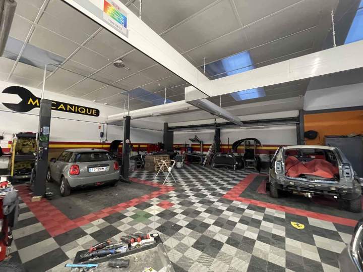 Car garage Albertville