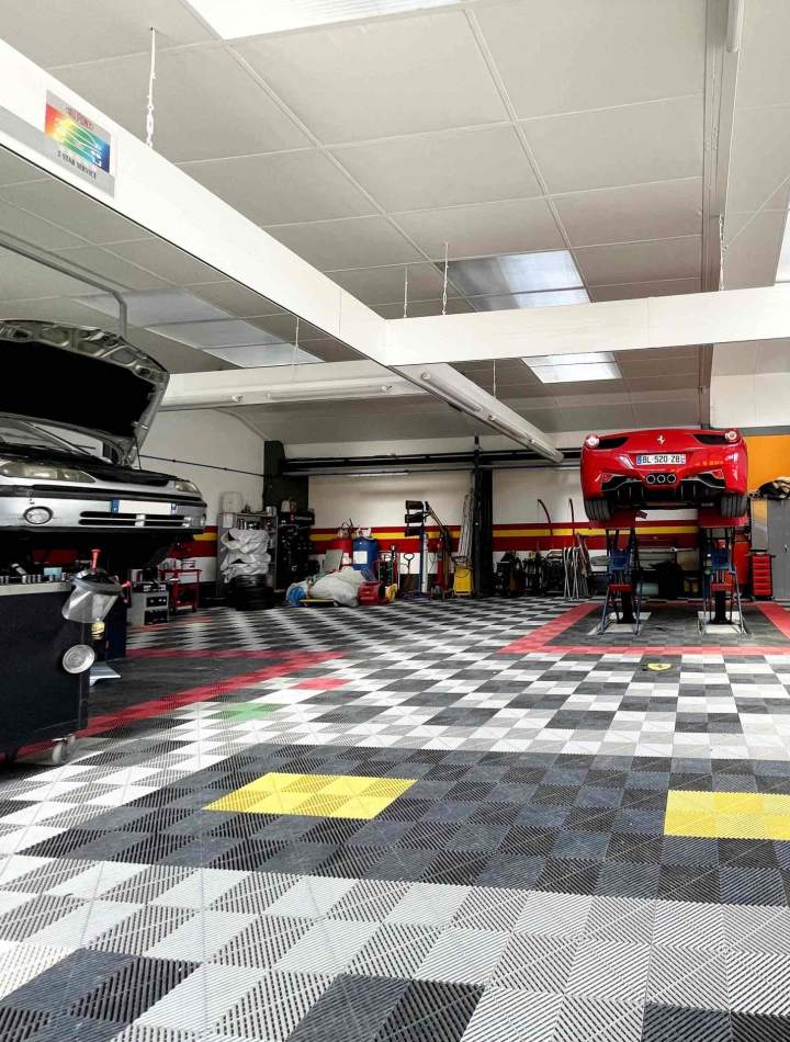 Car maintenance Albertville